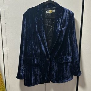 Zara blue velvet blazer